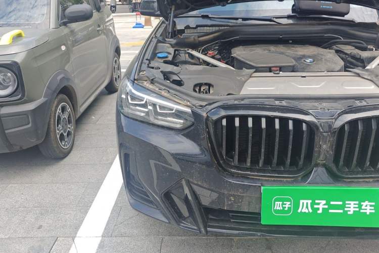 Used BMW X3 2023 xDrive30i Leading Model M Night Edition Package Right Front Headlight