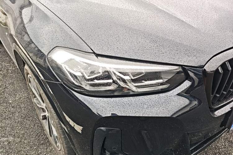 Used BMW X3 2023 Restyled xDrive30i Leading Edition M Night Sky Package Right Front Headlight