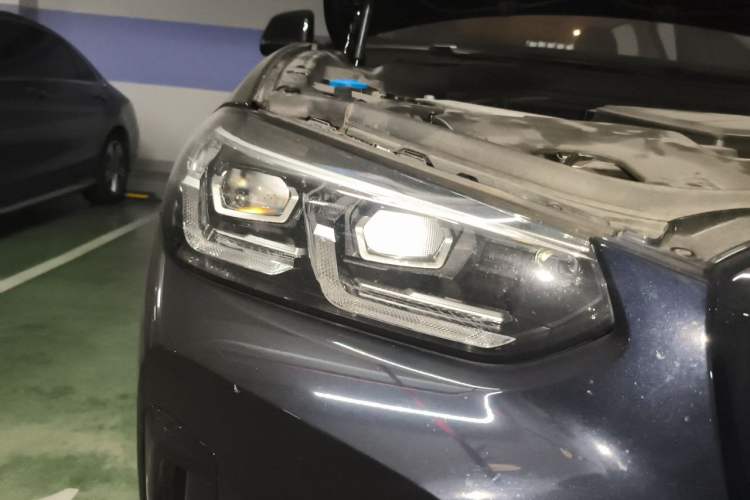 Used BMW X3 2023 xDrive30i Leading Model M Night Edition Package Right Front Headlight