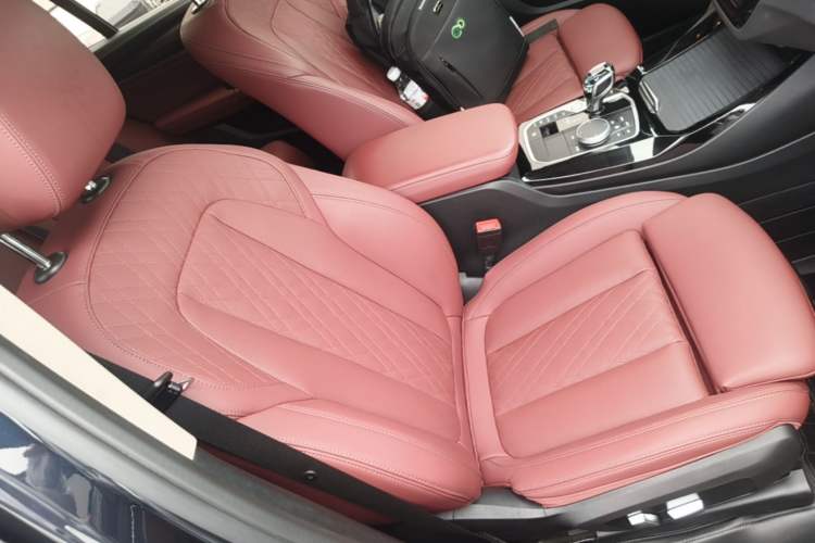 Used BMW X3 2023 xDrive30i Leading Model M Night Edition Package Right Front Seat