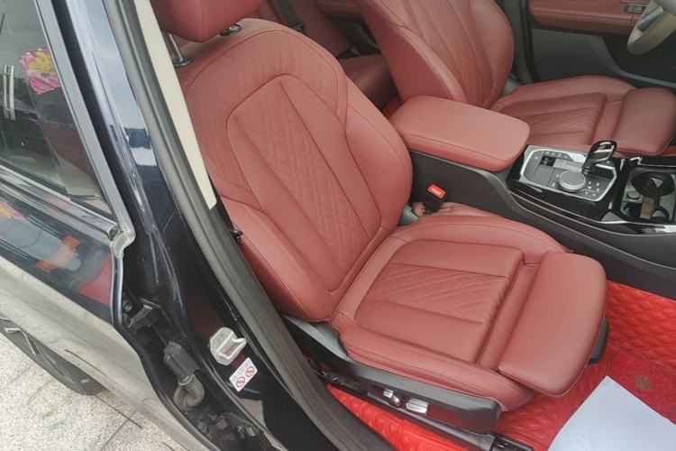 Used BMW X3 2023 xDrive30i Leading Model M Night Edition Package Right Front Seat