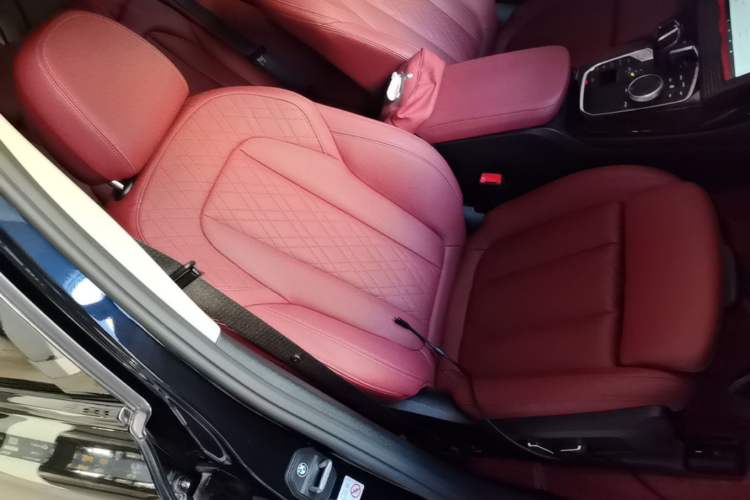 Used BMW X3 2023 Restyled xDrive30i Leading Edition M Night Sky Package Right Front Seat