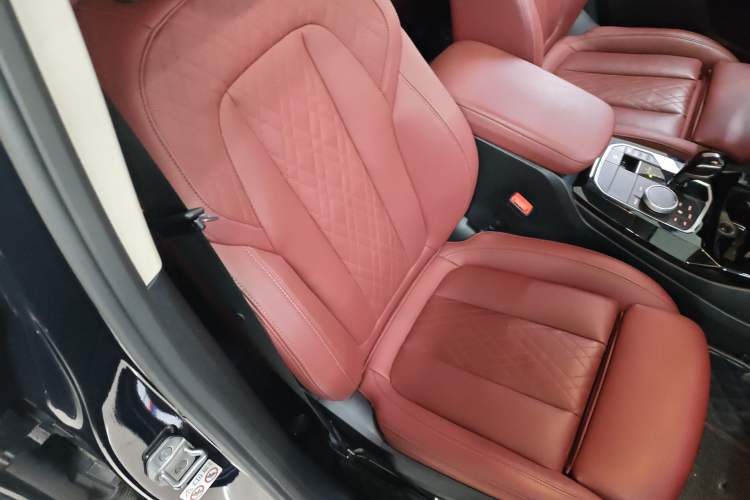 Used BMW X3 2023 xDrive25i M Sport Package Right Front Seat