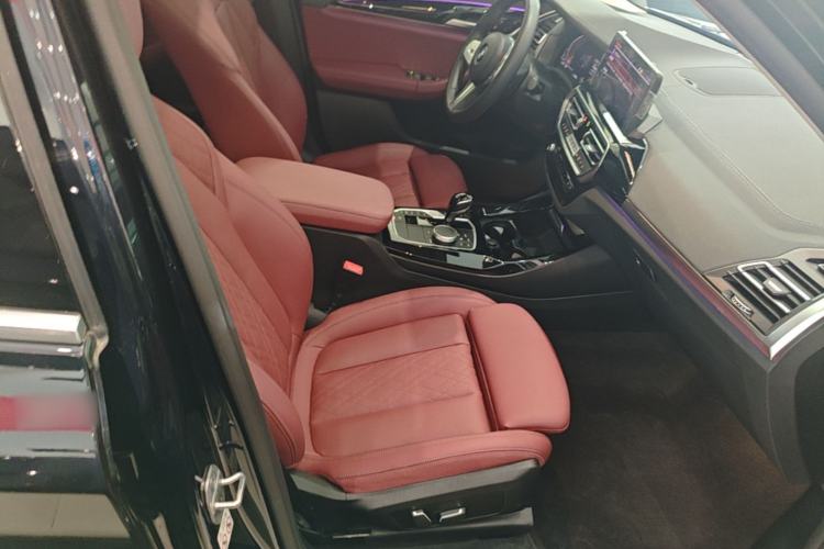 Used BMW X3 2023 xDrive25i M Sport Package Right Front Seat