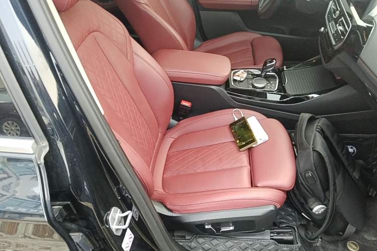 Used BMW X3 2023 xDrive25i M Sport Package Right Front Seat