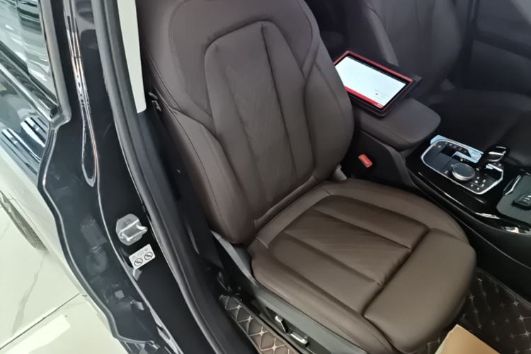Used BMW X3 2023 Restyled xDrive30i Leading Edition M Night Sky Package Right Front Seat