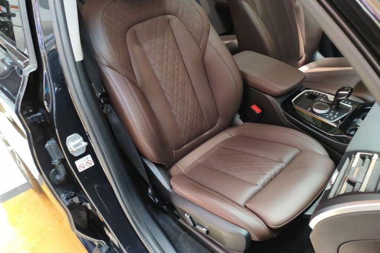 Used BMW X3 2023 Restyled xDrive30i Leading Edition M Night Sky Package Right Front Seat
