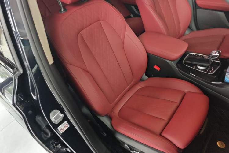 Used BMW X3 2023 Restyled xDrive30i Leading Edition M Night Sky Package Right Front Seat