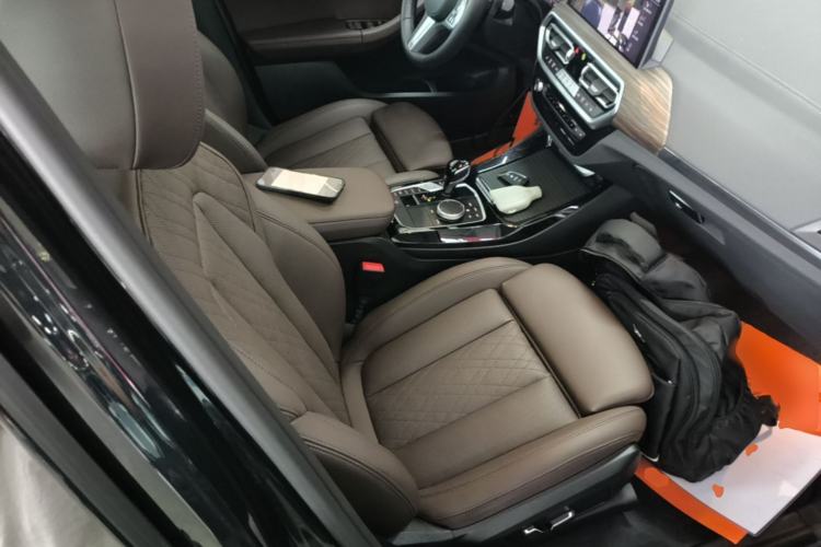 Used BMW X3 2023 Restyled xDrive30i Leading Edition M Night Sky Package Right Front Seat
