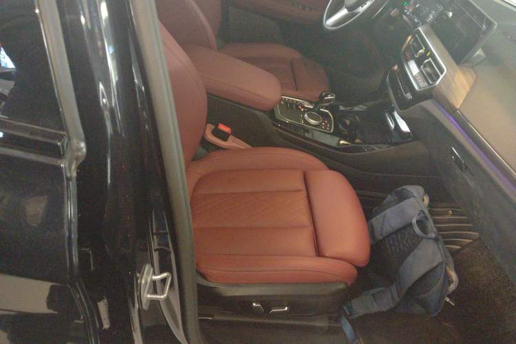 Used BMW X3 2023 Restyled xDrive30i Leading Edition M Night Sky Package Right Front Seat