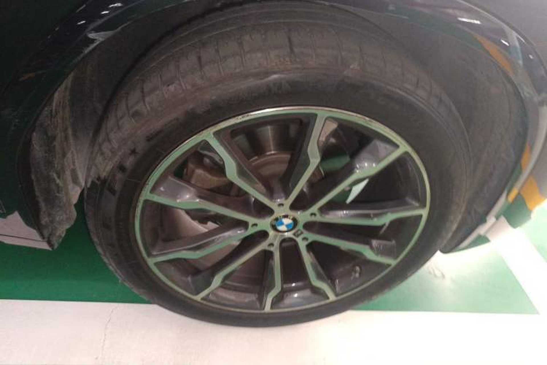 Used BMW X3 2023 xDrive30i Leading Model M Night Edition Package Right Front Wheel Hub