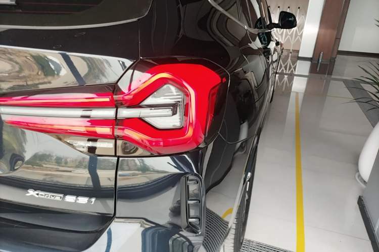 Used BMW X3 2023 xDrive25i M Sport Package Right Rear Taillight