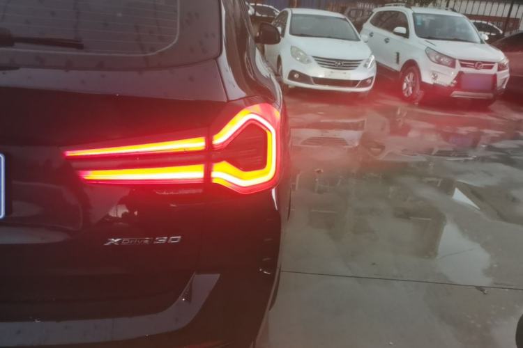 Used BMW X3 2023 xDrive30i Leading Model M Night Edition Package Right Rear Taillight