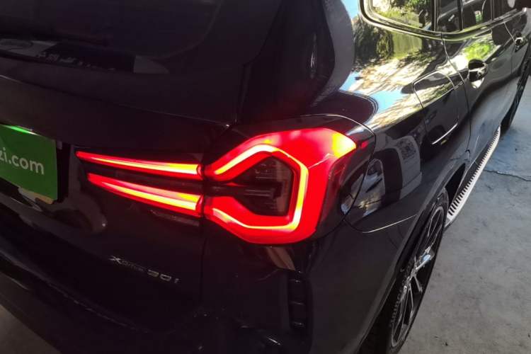 Used BMW X3 2023 Restyled xDrive30i Leading Edition M Night Sky Package Right Rear Taillight