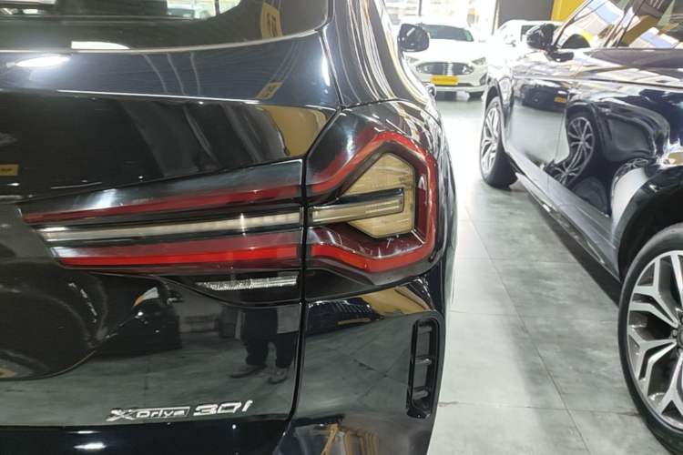 Used BMW X3 2023 Restyled xDrive30i Leading Edition M Night Sky Package Right Rear Taillight