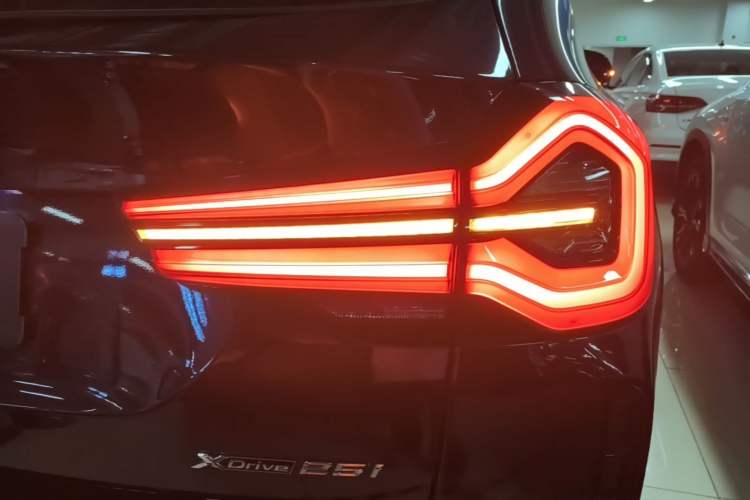 Used BMW X3 2023 xDrive25i M Sport Package Right Rear Taillight