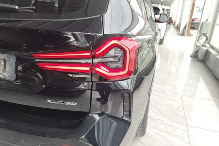 Used BMW X3 2023 Restyled xDrive30i Leading Edition M Night Sky Package Right Rear Taillight