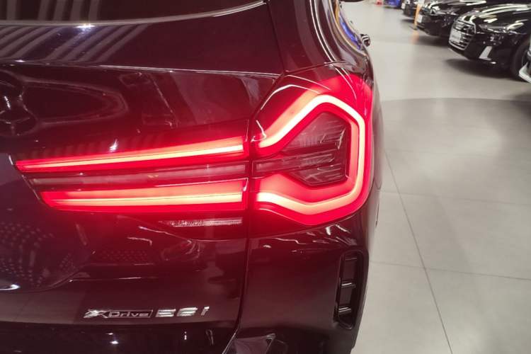 Used BMW X3 2023 xDrive25i M Sport Package Right Rear Taillight