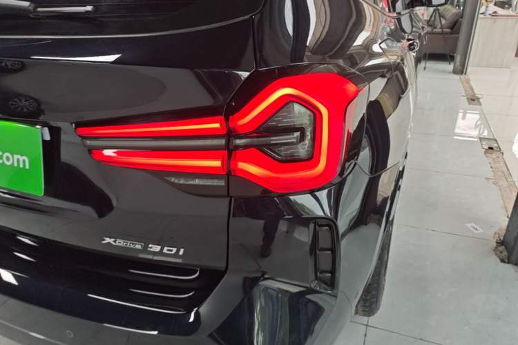 Used BMW X3 2023 Restyled xDrive30i Leading Edition M Night Sky Package Right Rear Taillight