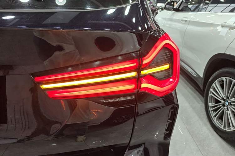 Used BMW X3 2023 xDrive30i Leading Model M Night Edition Package Right Rear Taillight