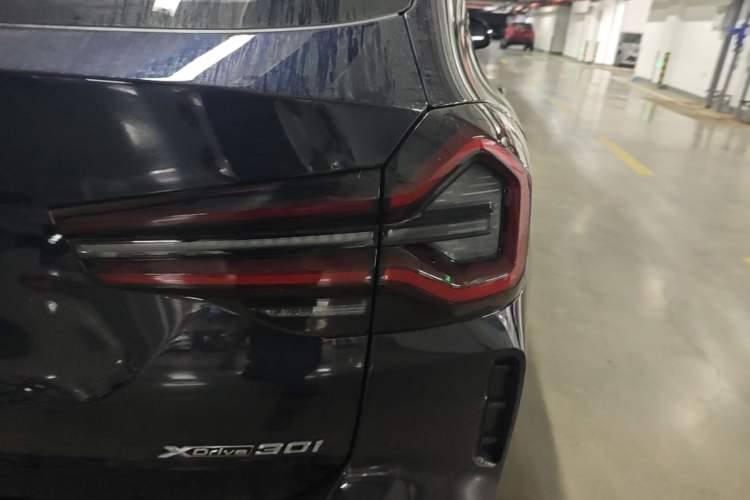 Used BMW X3 2023 xDrive30i Leading Model M Night Edition Package Right Rear Taillight