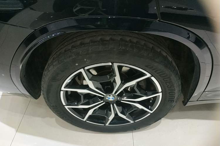 Used BMW X3 2023 xDrive25i M Sport Package Right Rear Wheel Hub