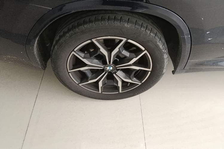 Used BMW X3 2023 xDrive25i M Sport Package Right Rear Wheel Hub