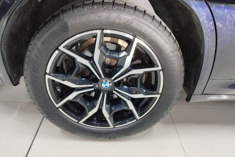Used BMW X3 2023 xDrive25i M Sport Package Right Rear Wheel Hub