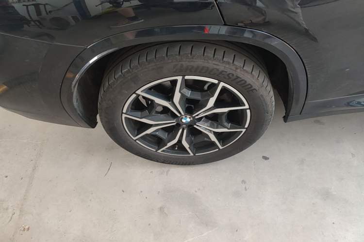 Used BMW X3 2023 xDrive25i M Sport Package Right Rear Wheel Hub