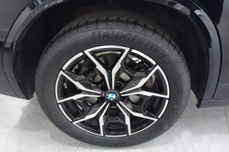 Used BMW X3 2023 xDrive25i M Sport Package Right Rear Wheel Hub