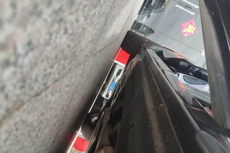 Used BMW X3 2023 xDrive30i Leading Model M Night Edition Package Right Side Sill
