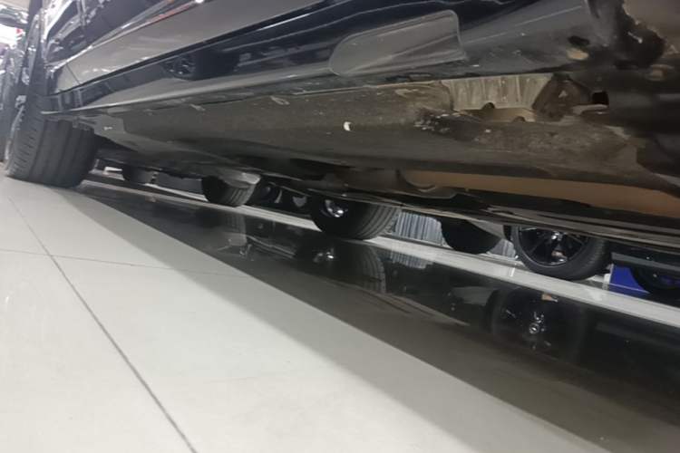Used BMW X3 2023 xDrive30i Leading Model M Night Edition Package Right Side Sill