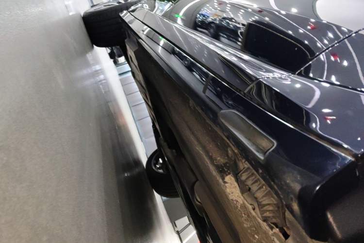 Used BMW X3 2023 xDrive30i Leading Model M Night Edition Package Right Side Sill