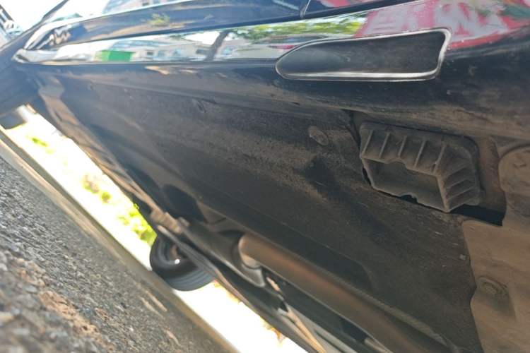 Used BMW X3 2023 xDrive25i M Sport Package Right Side Sill