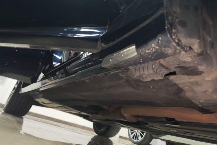 Used BMW X3 2023 xDrive30i Leading Model M Night Edition Package Right Side Sill