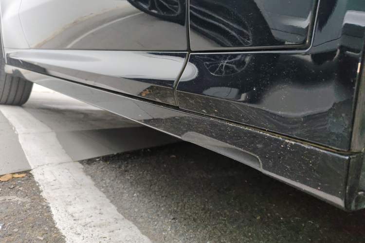 Used BMW X3 2023 xDrive25i M Sport Package Right Side Sill
