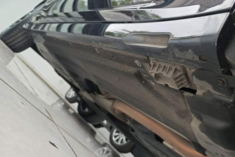 Used BMW X3 2023 Restyled xDrive30i Leading Edition M Night Sky Package Right Side Sill