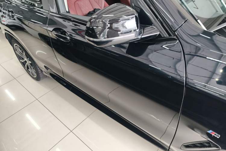 Used BMW X3 2023 Restyled xDrive30i Leading Edition M Night Sky Package Right Side Sill