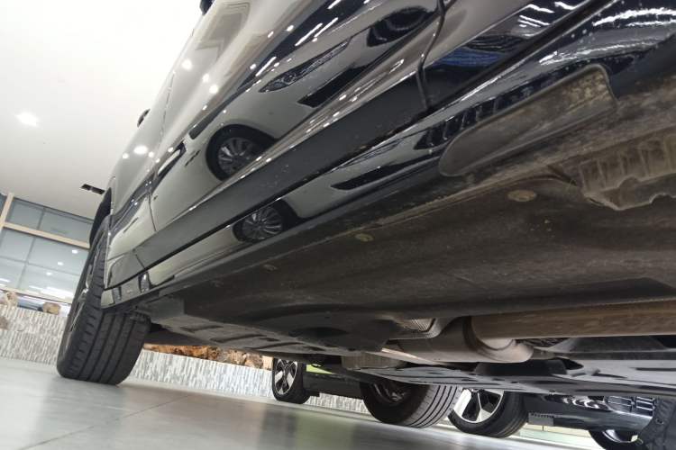 Used BMW X3 2023 xDrive25i M Sport Package Right Side Sill