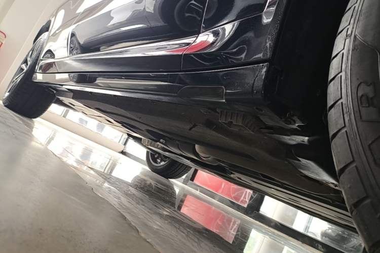 Used BMW X3 2023 Restyled xDrive30i Leading Edition M Night Sky Package Right Side Sill