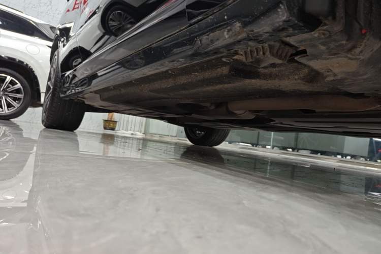 Used BMW X3 2023 xDrive30i Leading Model M Night Edition Package Right Side Sill