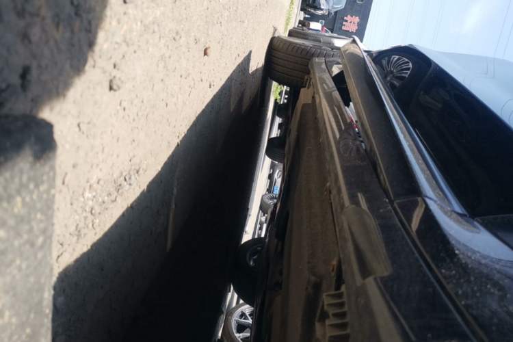 Used BMW X3 2023 xDrive25i M Sport Package Right Side Sill