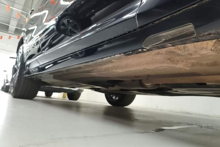 Used BMW X3 2023 Restyled xDrive30i Leading Edition M Night Sky Package Right Side Sill