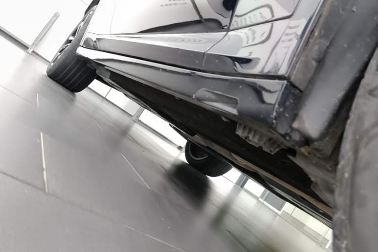 Used BMW X3 2023 Restyled xDrive30i Luxury Version M Night Edition Package Right Side Sill
