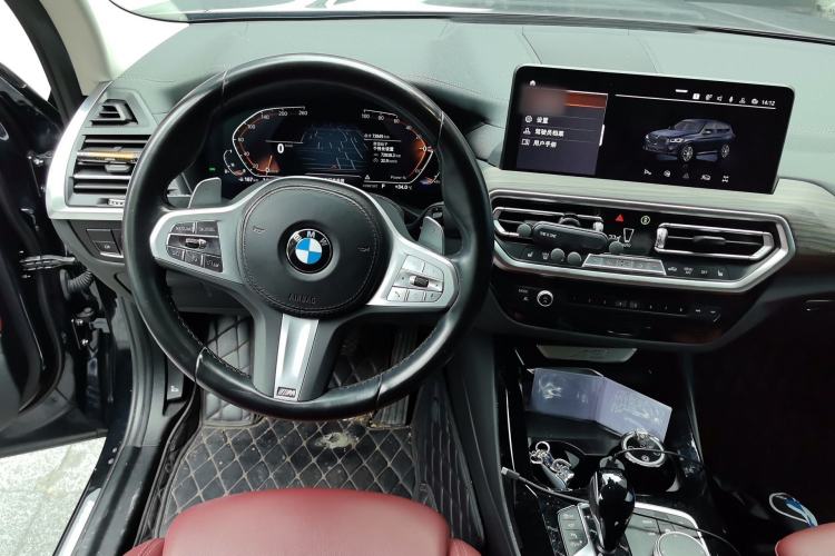 Used BMW X3 2023 xDrive30i Leading Model M Night Edition Package Steering Wheel