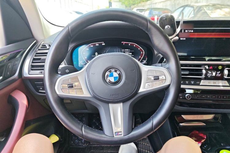 Used BMW X3 2023 xDrive25i M Sport Package Steering Wheel