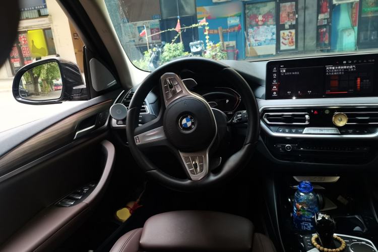 Used BMW X3 2023 xDrive30i Leading Model M Night Edition Package Steering Wheel