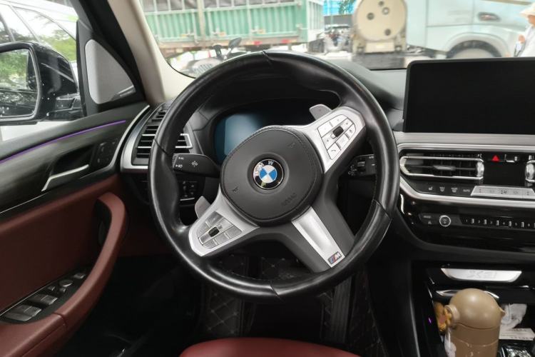 Used BMW X3 2023 Restyled xDrive30i Leading Edition M Night Sky Package Steering Wheel