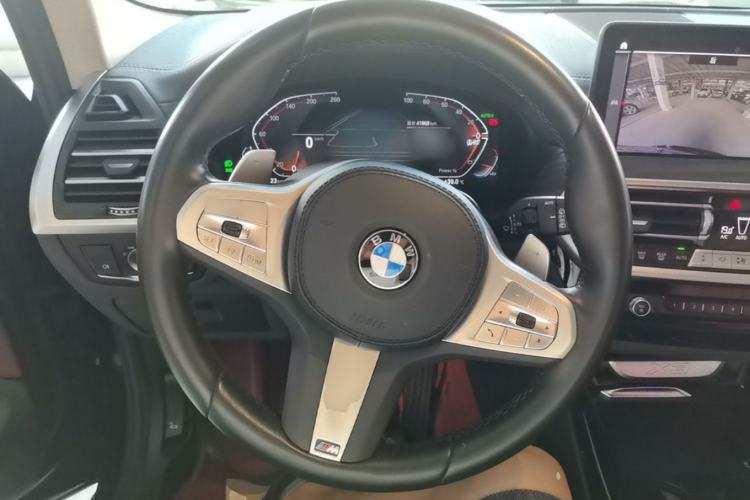 Used BMW X3 2023 Restyled xDrive30i Leading Edition M Night Sky Package Steering Wheel