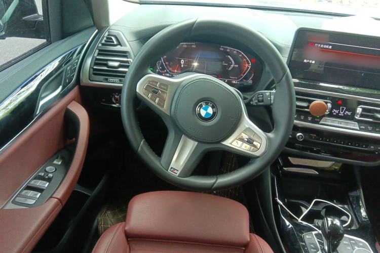 Used BMW X3 2023 xDrive25i M Sport Package Steering Wheel